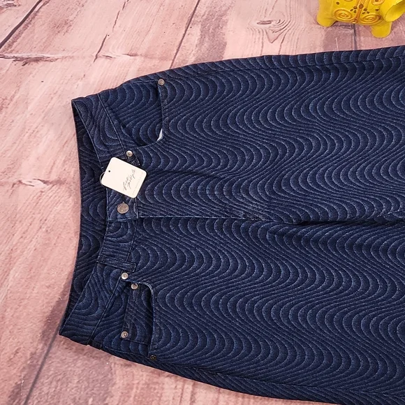 Free People Milk it Laser Jeans - Picture 3 of 12